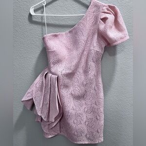 ✨Pink FashionNova Dress✨